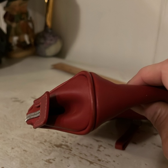 Vintage Coach red leather cosmetics case makeup - Picture 6 of 10